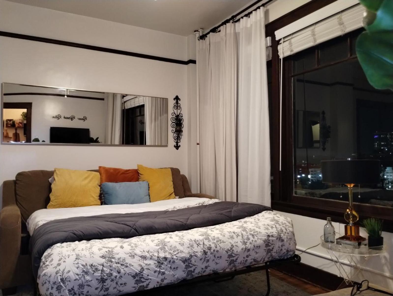 Private Cozy Studio, Peek A Boo Ocean View For 2 Лонг Бийч Екстериор снимка